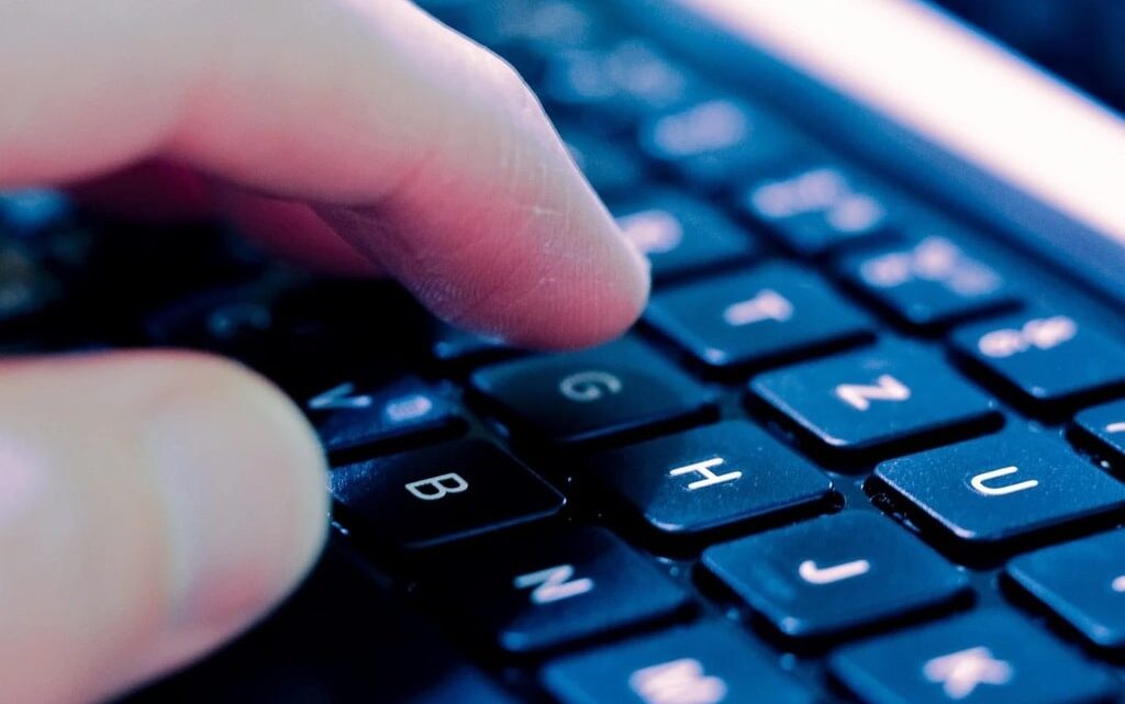 Améliorez votre présence digitale via une agence de community manager à Lille